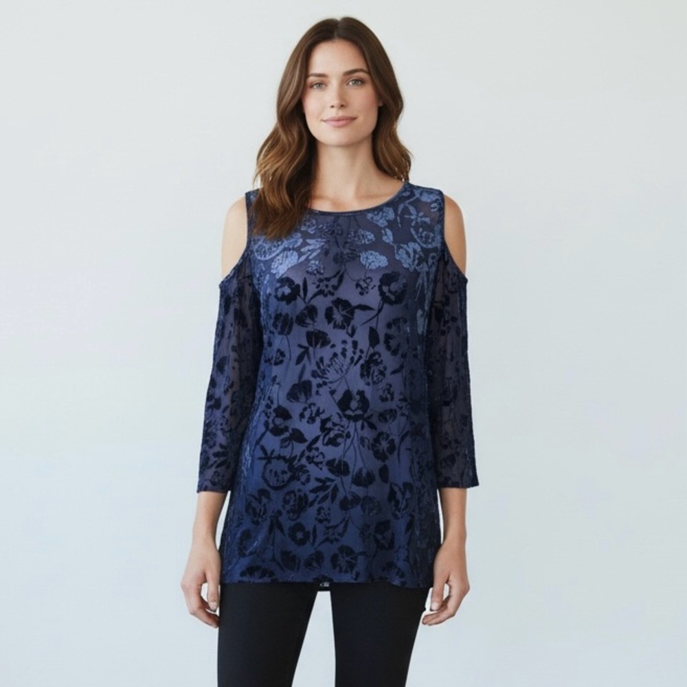 4/$40‎ Sunny Leigh Open Shoulder Velvet Floral Print Long Sleeve Blue Tunic